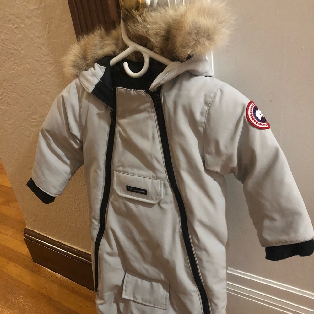 Canada Goose Baby Fur-Trim Bunting
